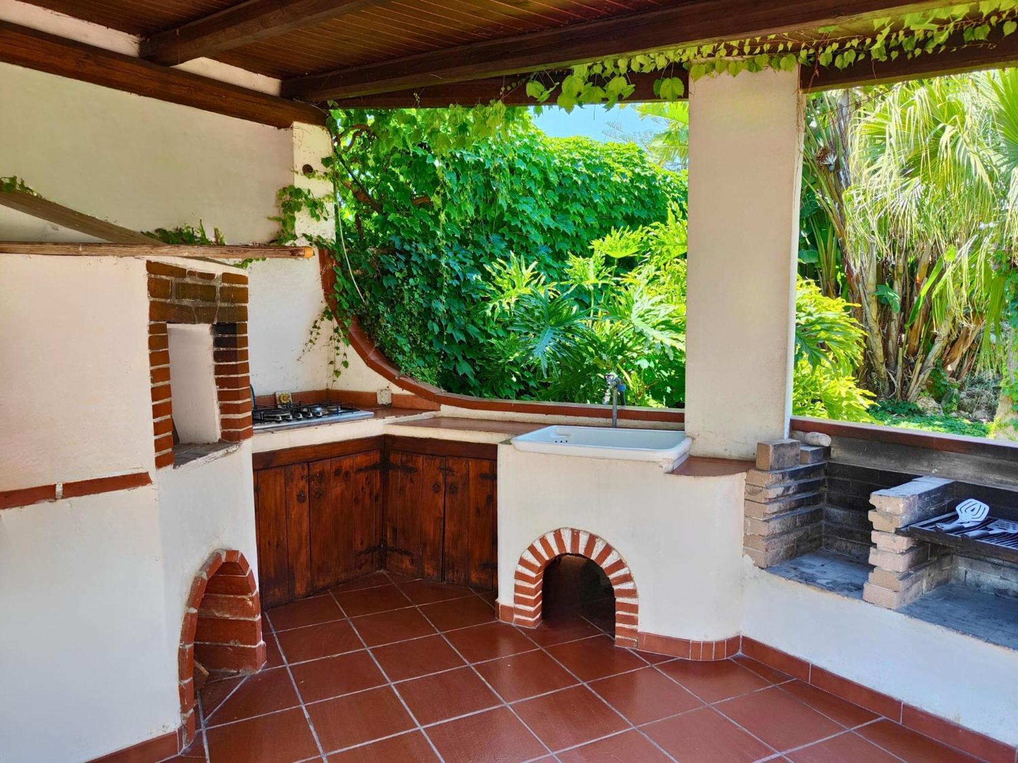 Villa Alfonsa, Fontane Bianche, Siracusa, Private Pool, 10Min From The Beach Luaran gambar