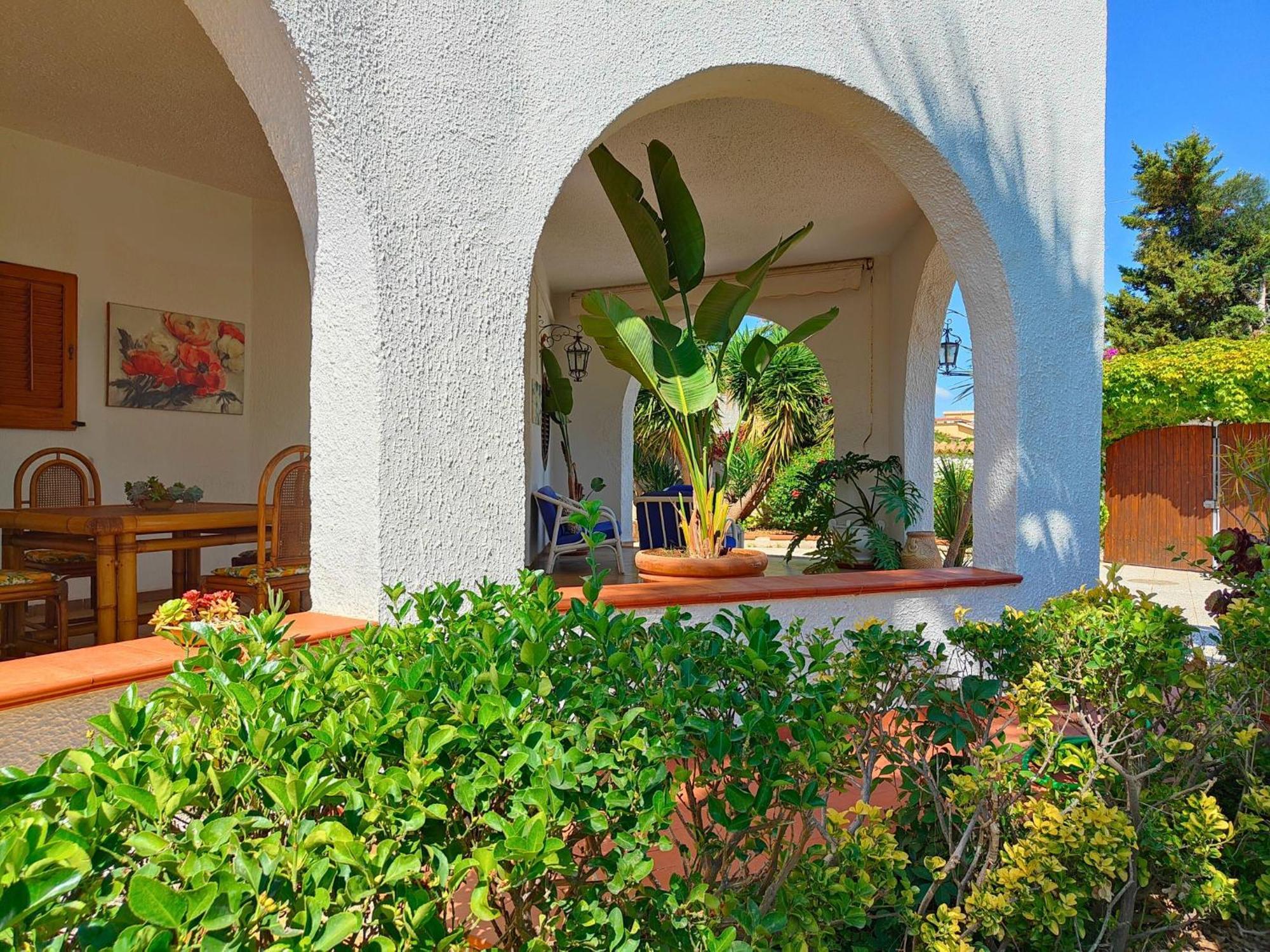 Villa Alfonsa, Fontane Bianche, Siracusa, Private Pool, 10Min From The Beach Luaran gambar